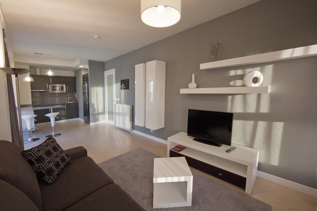 Apartamentos Irenaz Vitoria-Gasteiz Exteriér fotografie