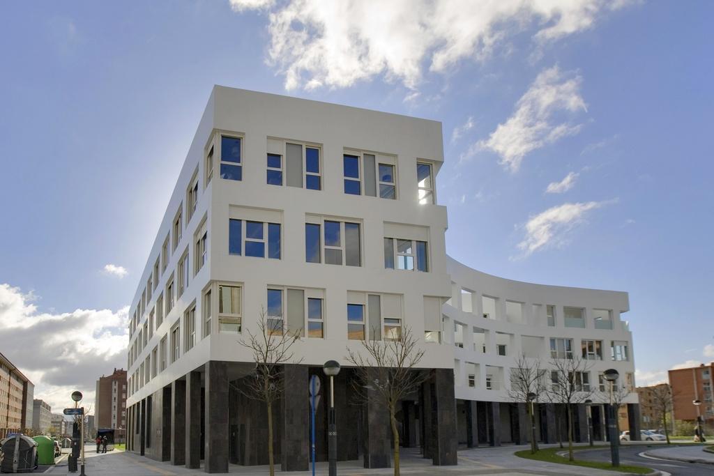 Apartamentos Irenaz Vitoria-Gasteiz Exteriér fotografie